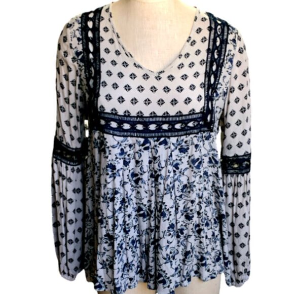 Clover + Scout M BOHO Lagenlook LS Blouse Mixed Floral Ladder Lace Trim 23G - Picture 2 of 8